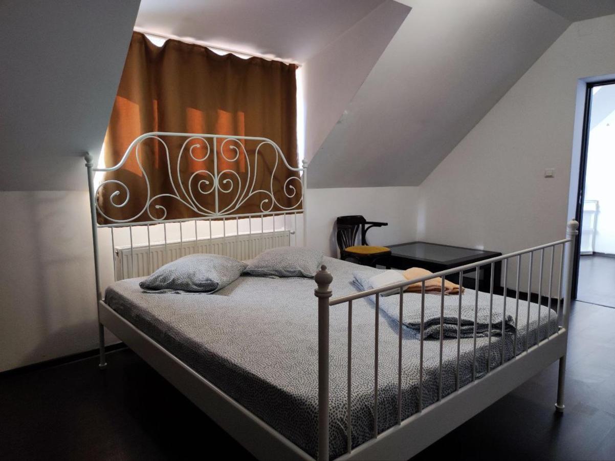 Limon Studios Braşov Buitenkant foto